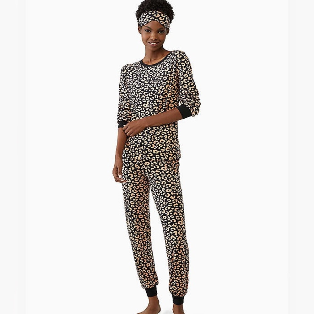Kate Spade 3Pcs Leopard Print Velour Long Sleeve Top & Jogger Set with eyemask